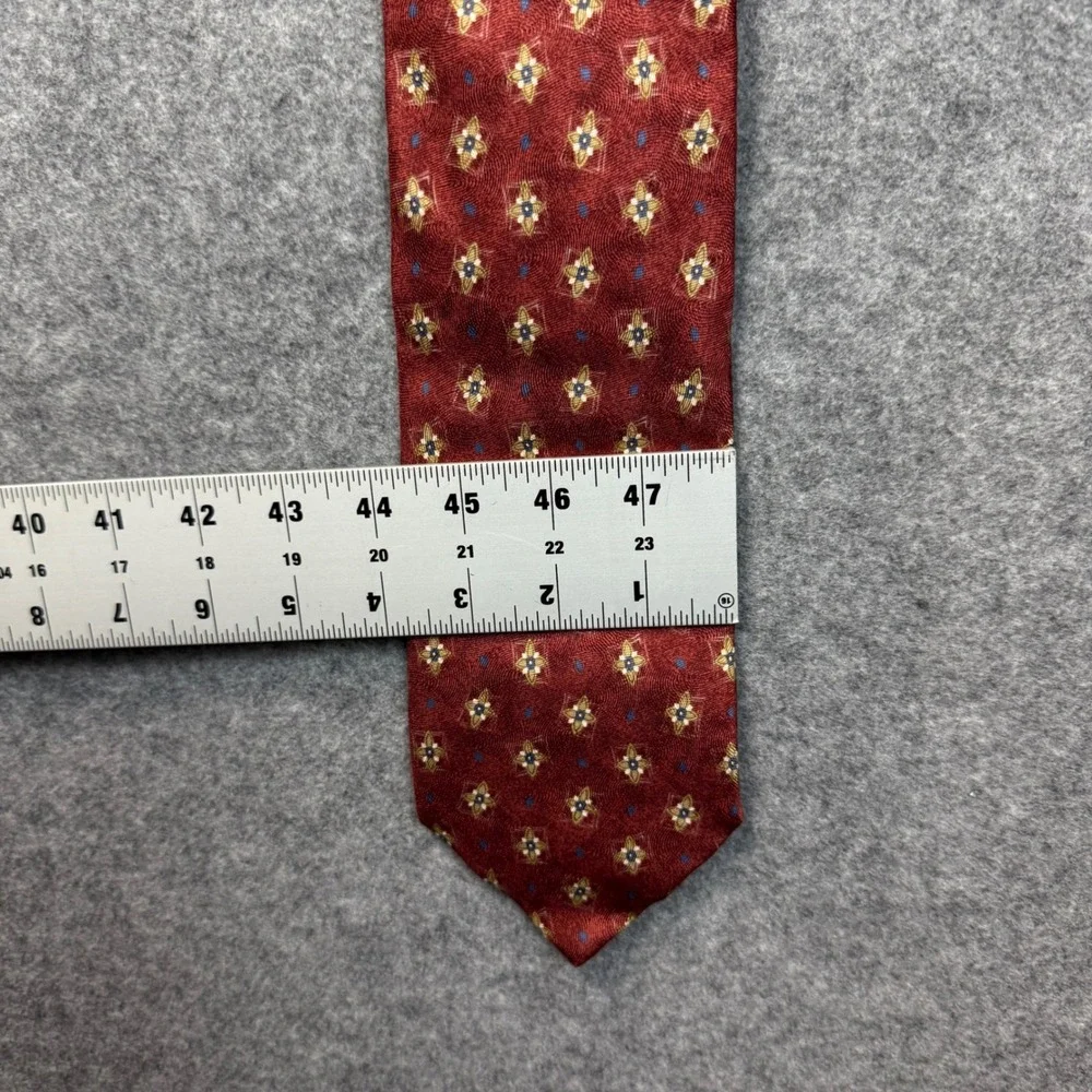 Joseph Abboud Red Geometric Medallion Silk Necktie JADA02 NEW‎